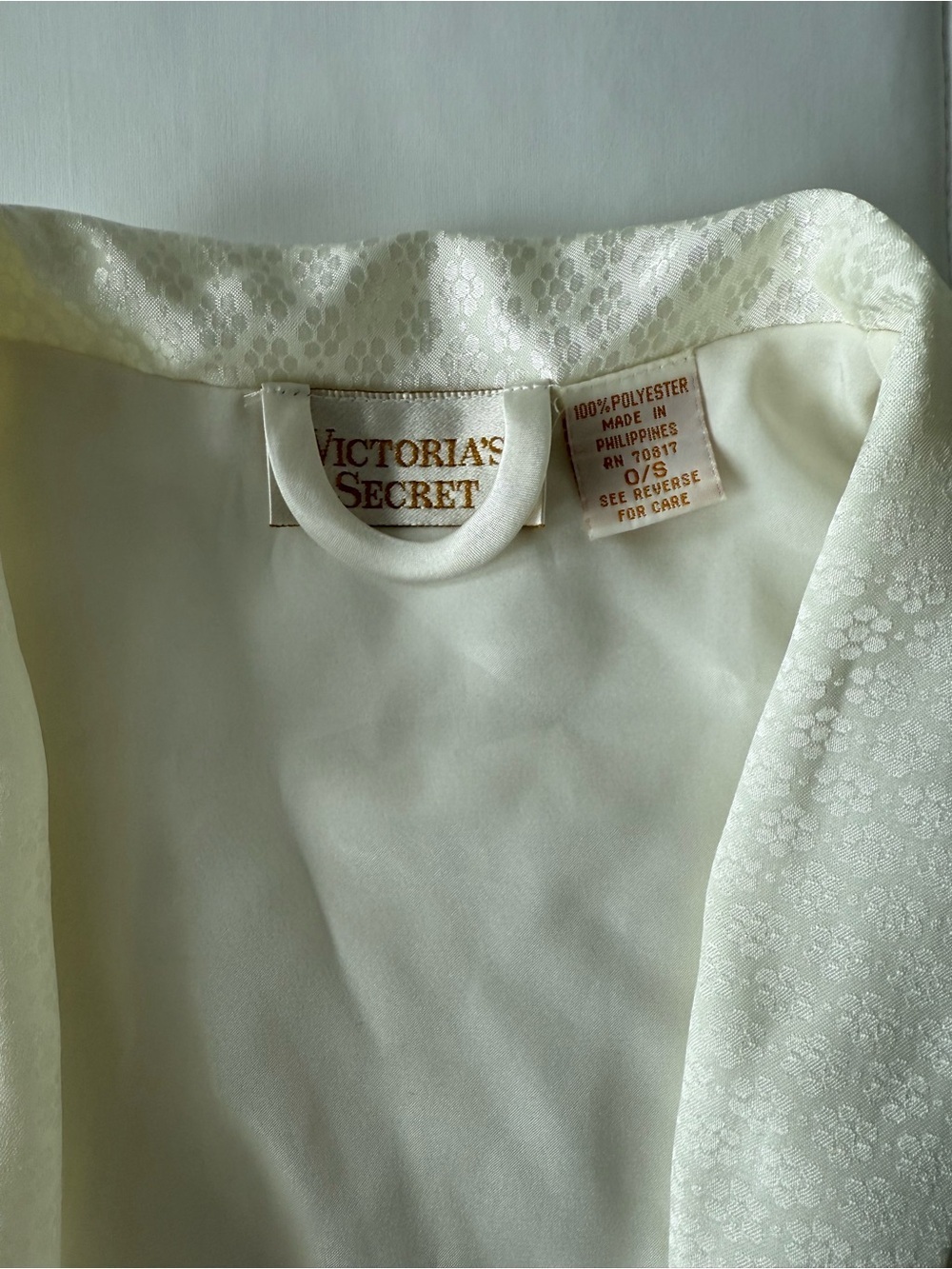 vintage vs robe - Picture 2 of 7